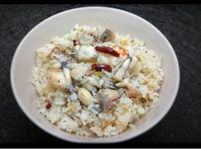 1在烹煮时必须确保肉质熟透，将肉中的寄生虫消灭。
2可放酱油调味