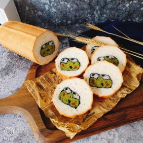 我也是一直怀着不安的心情，不知道切开会是什么样，还可以，最起码能看出是只青蛙，嘿嘿！