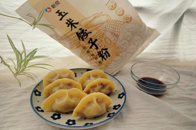 玉米饺子粉笋丁冬菇饺