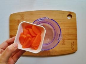 胡萝卜放入辅食机