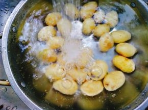 冲洗干净