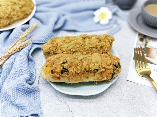 海苔肉松面包