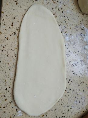 擀面开成椭圆形