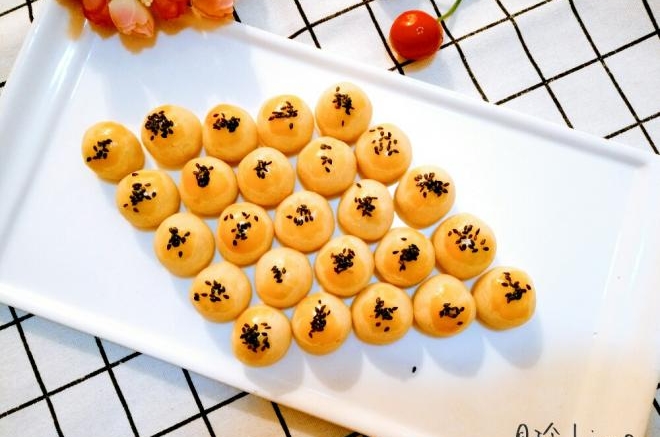 迷你肉松小小酥