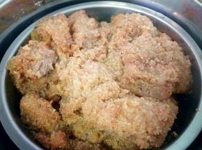 因为肉比较多，所以用高压锅压制30分钟。一斤的量，高压锅压制10分钟就够了。
