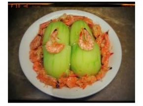 出锅前再用少许盐调味，汤汁鲜得掉线呀