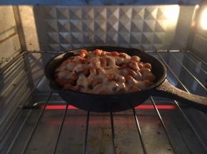 将芝士烤至融化即可。