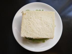 再放一片土司。