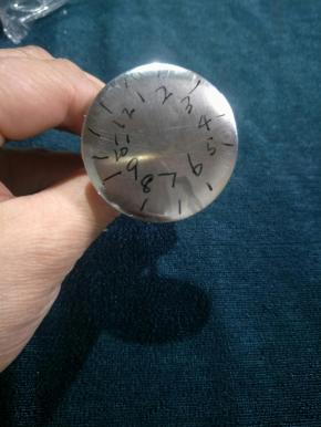 这是裱花钉的时钟方向