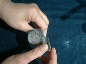 平花一般从裱花钉的11点出发