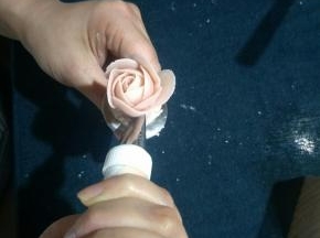 第四层，同样是画拱门，时钟方向1点钟，花瓣没有瓣数，左手不要忘记转钉