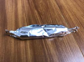 两端初步捏一下定型