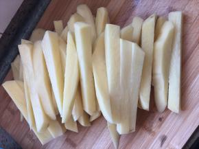 切成8毫米的宽的条