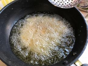 油炸至金黄