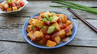 一点香菜末装饰