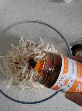 加入皇牌沙茶酱