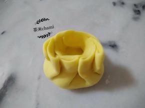 形成一个洞口的样子。