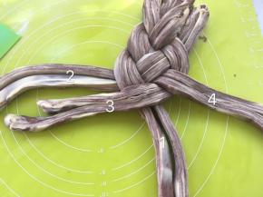 再将3压在1的上面