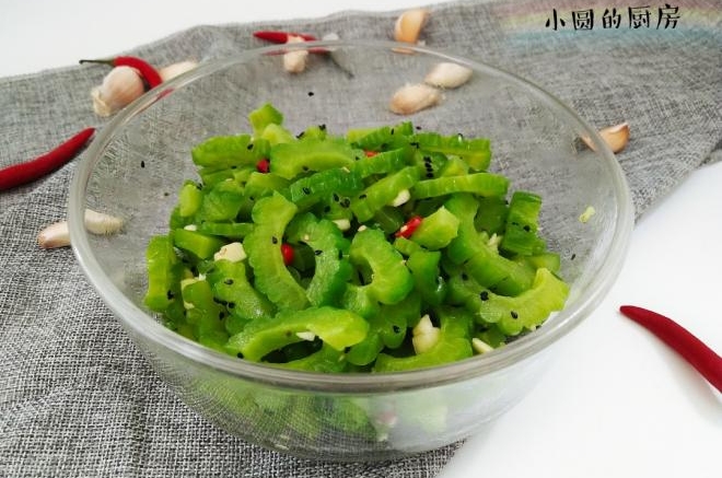凉拌苦瓜