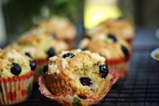 尝一口香味浓郁，把单纯的低筋粉口感更丰富