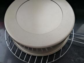 出炉后倒扣晾凉后再脱模