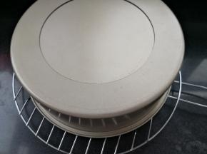 出炉后倒扣晾凉后再脱模