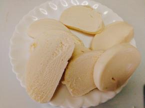 馒头切片，不建议太薄，1cm差不多