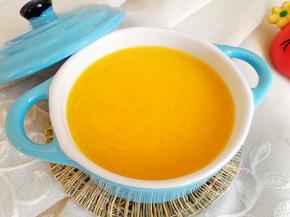 半个小时左右，豆浆机提示音响，细腻润滑的南瓜米糊就好了。