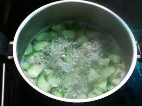 加入水瓜滚一会