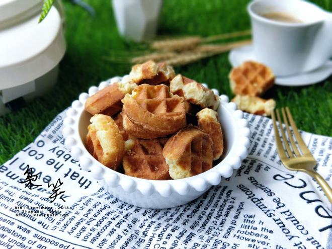 酥的掉渣渣的华夫饼干