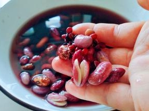 寝泡至芸豆膨胀。