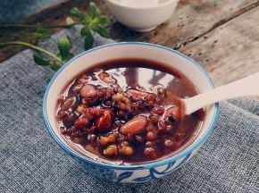 我喜欢原味的，没有加糖，味道也是很好。