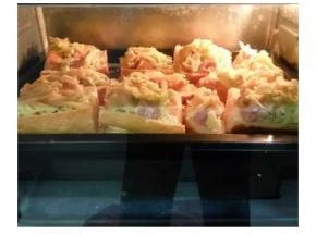 入烤箱180度20分钟