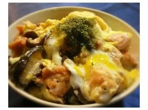 淋上饭面，洒上海苔碎，小朋友超爱吃！