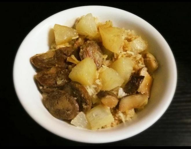 萝卜腊肠香菇饭
