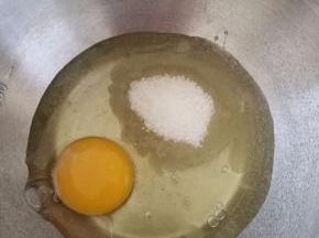 加入全部的白糖