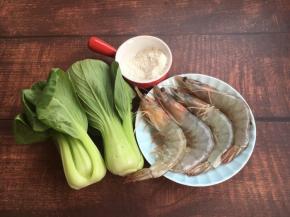 准备好主要食材，食材的重量以食材重量表为准。