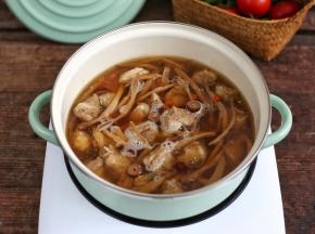 调入盐调味即可出锅