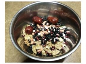 将所以材料浸泡一下