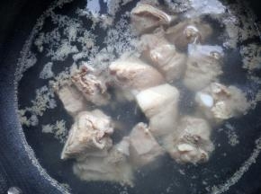 水开后煮一分钟关火。