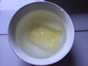 吉利丁片用冷水泡软