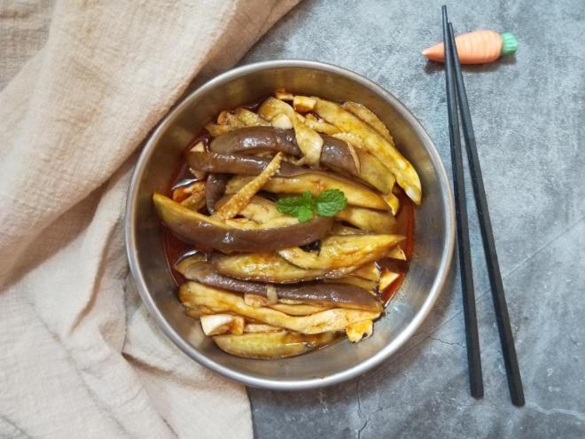 开胃酸辣拌茄子