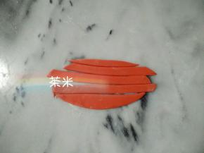 平均切成1cm宽的长条