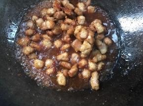 放入猪里脊肉