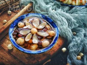 放凉，根据个人口味加白糖或冰糖。