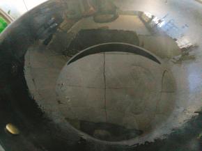 锅烧热，将油烧开