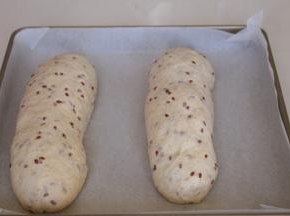 烤箱180度预热。二次发酵完成