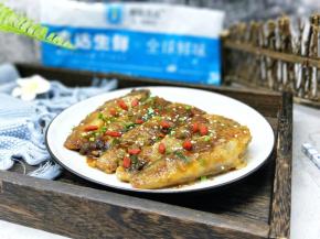 盛出装盘，撒上葱花，熟白芝麻。