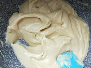 全程中小火，要不停翻炒，不然会焦。