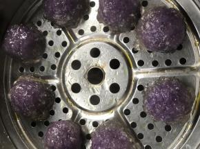 蒸好后，开盖，放凉